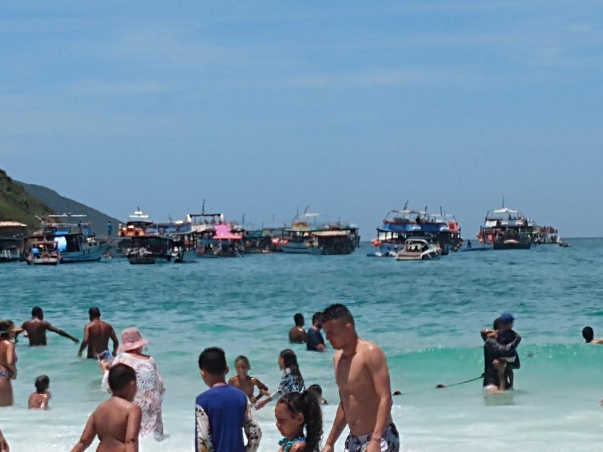 No Golden - Pe Na Areia, Agua De Coco E Cervejinha * Arraial do Cabo